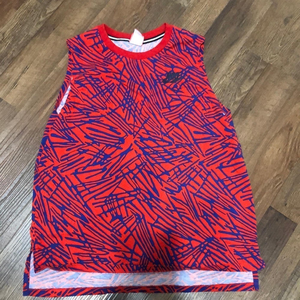 Nike muscle tank for women